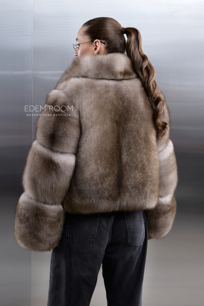 короткая шуба из финского песца