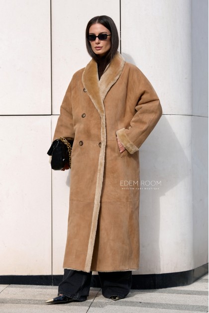 удлинённая дублёнка на пуговицах