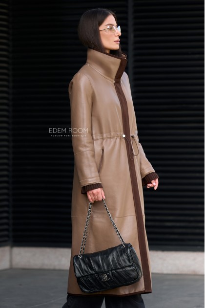 двухсторонняя дублёнка на кулисе