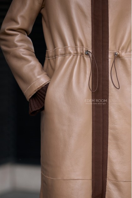 двухсторонняя дублёнка на кулисе