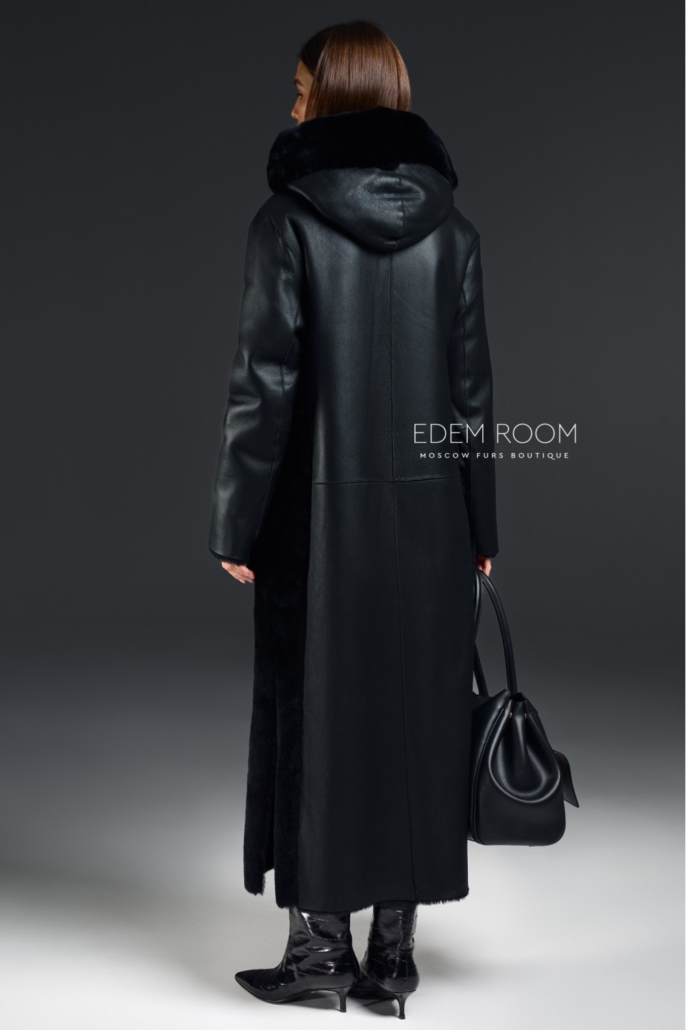 чёрная женская дублёнка из силки