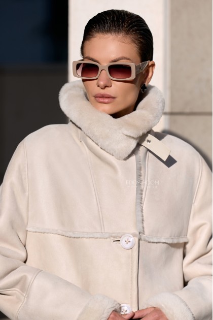 светлая дублёнка для женщин