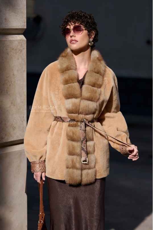 Итальянская куртка дублёнка с мехом куницы