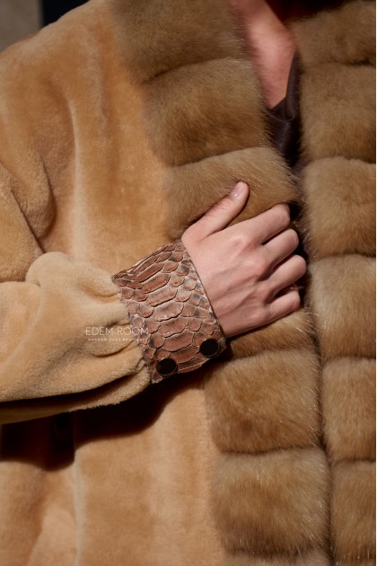 Итальянская куртка дублёнка с мехом куницы