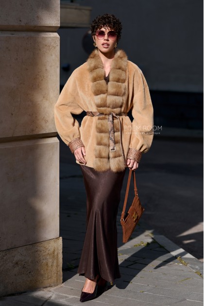 Итальянская куртка дублёнка с мехом куницы