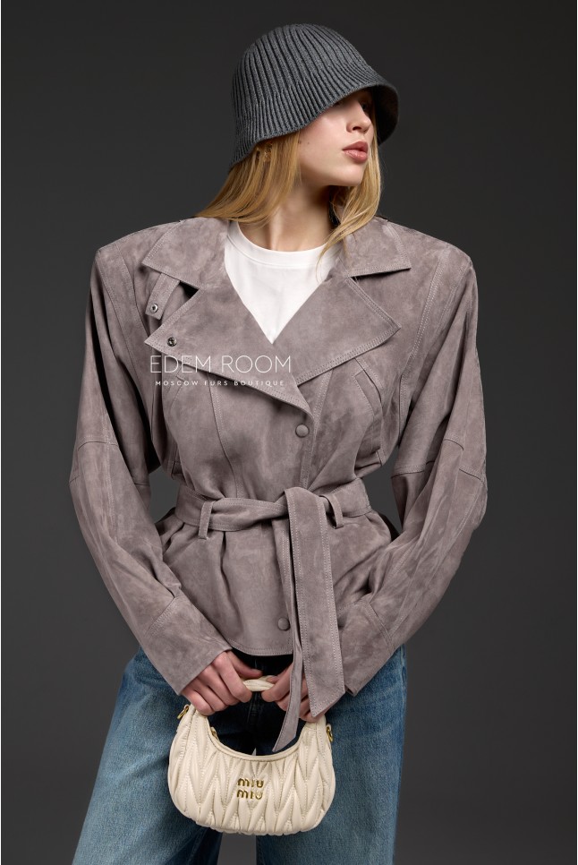 современная куртка из замшевой кожи