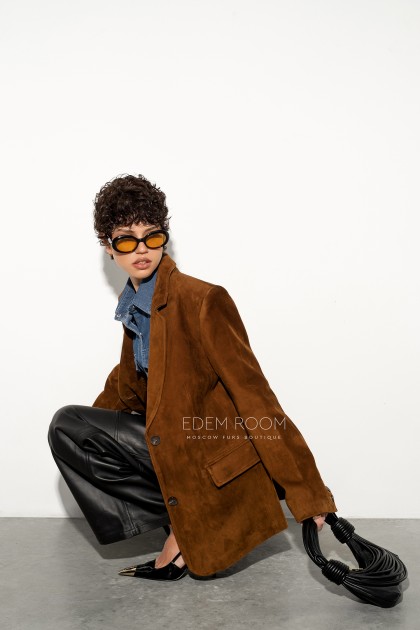 пиджак из замши