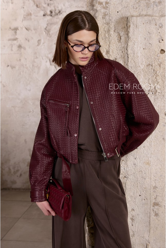 короткая кожаная куртка в цвете - бургундия короткая кожаная куртка в цвете - бургундия