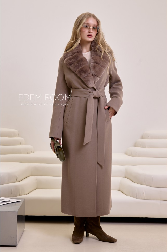 осеннее пальто с мехом