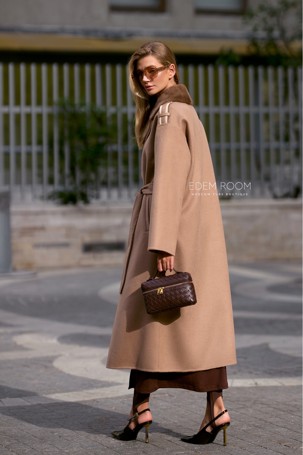 осеннее пальто с норковым воротником