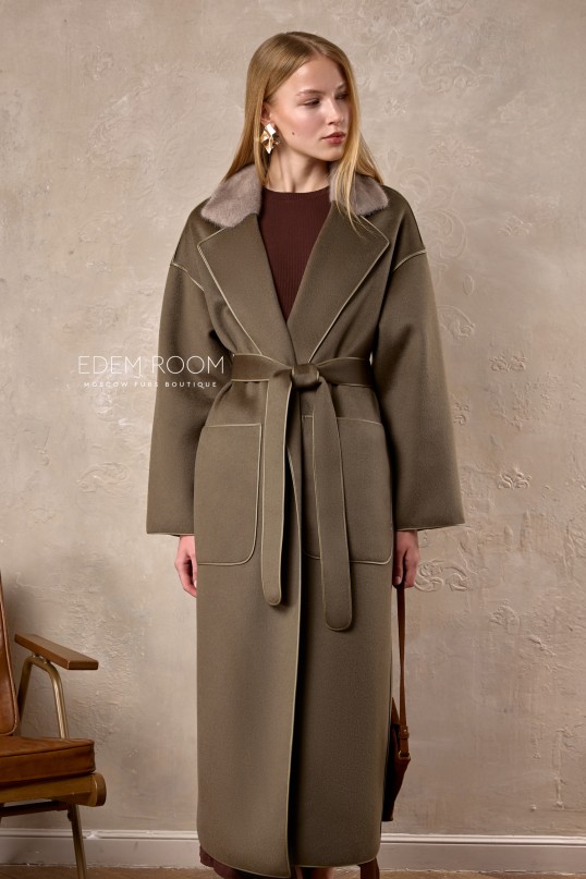 демисезонное пальто с меховым вoротником