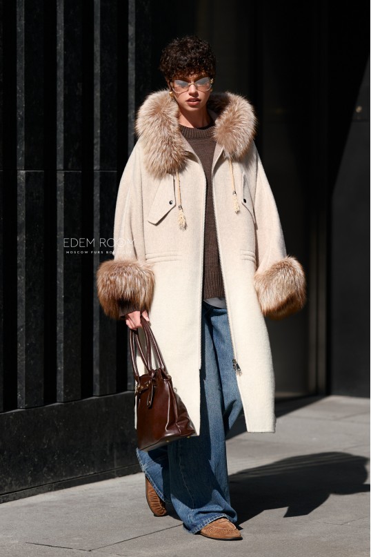 шерстяное пальто с мехом шерстяное пальто с мехом