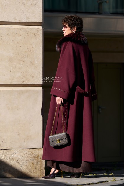 длинное пальто с мехом