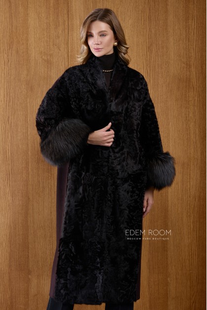пальто с мехом