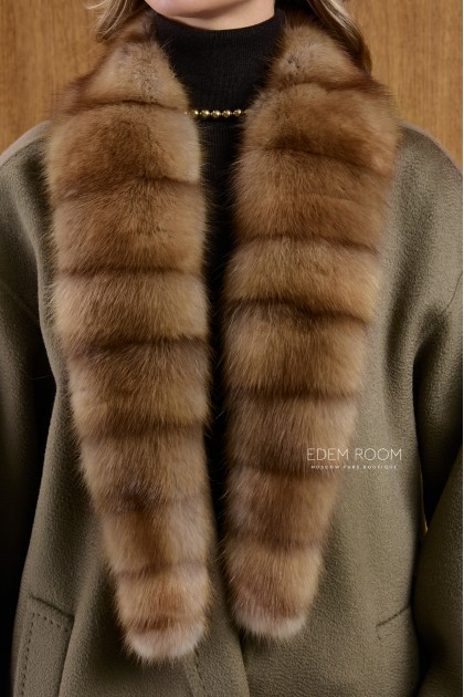 пальто с мехом куницы