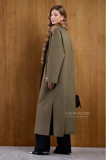 пальто с мехом куницы