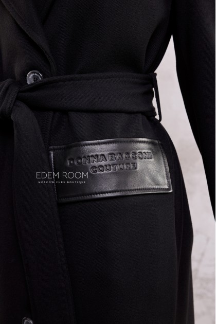 чёрное пальто без меха