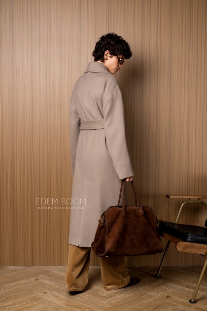 пальто без меха от Donna Bacconi