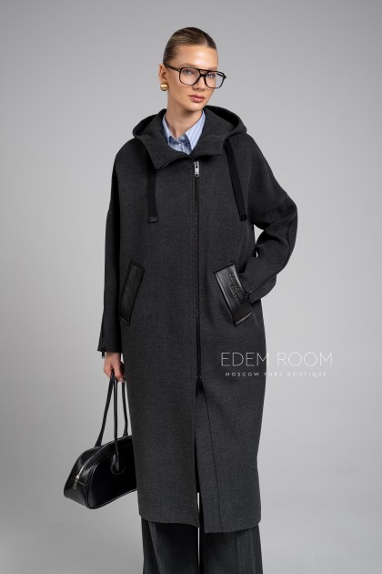 демисезонное пальто с капрюшоном