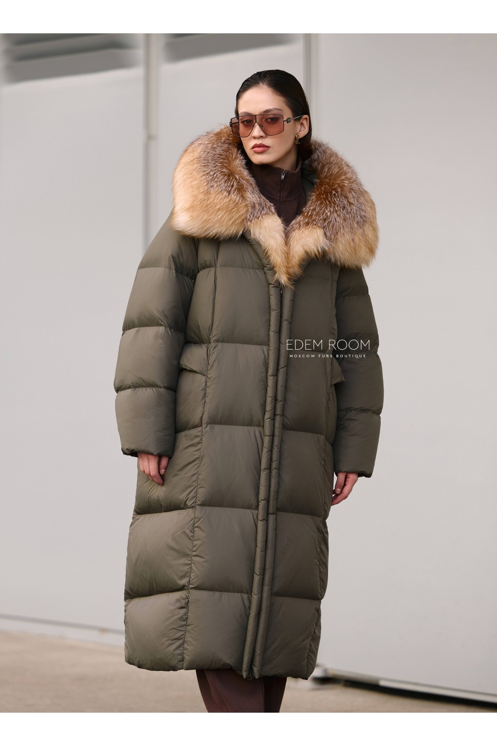 удлинённое пуховое пальто для зимы