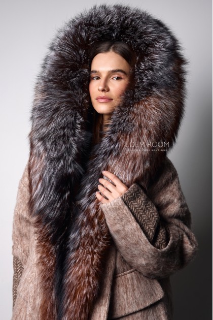 зимнее пуховое пальто с мехом