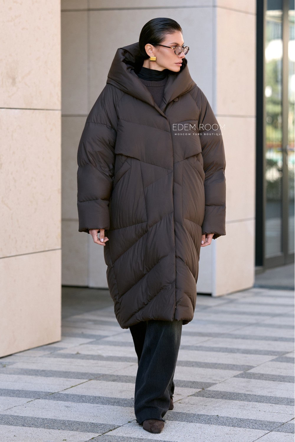 пальто пуховое с капюшоном