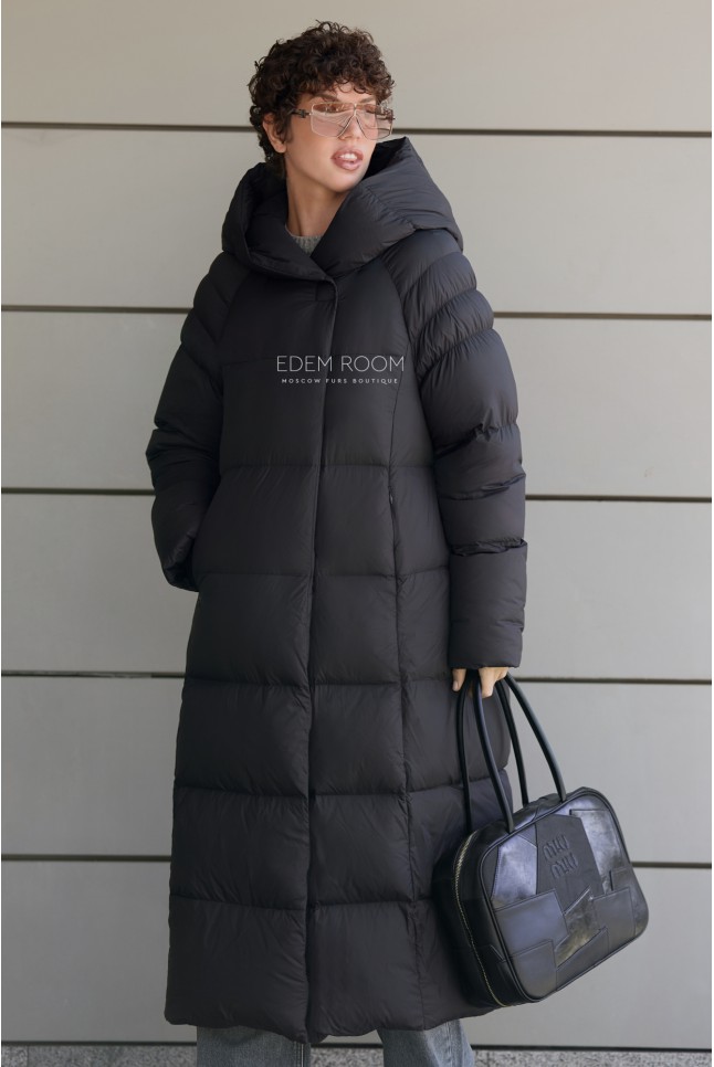 удлиненное пуховое пальто