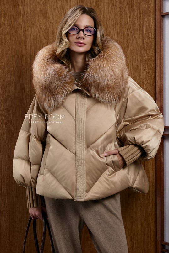 куртка - пуховик с капюшоном