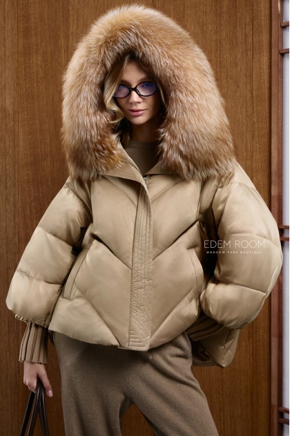 куртка - пуховик с капюшоном