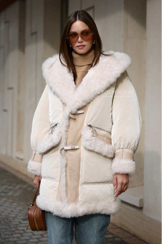 куртка - пуховик с мехом тиградо