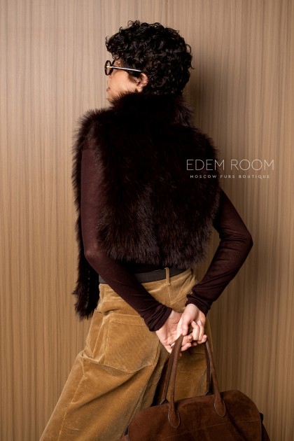 манишка из эко-меха