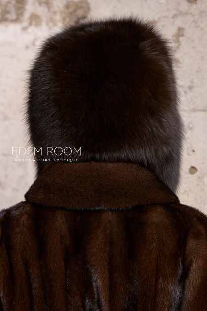 меховая шапка из лисы