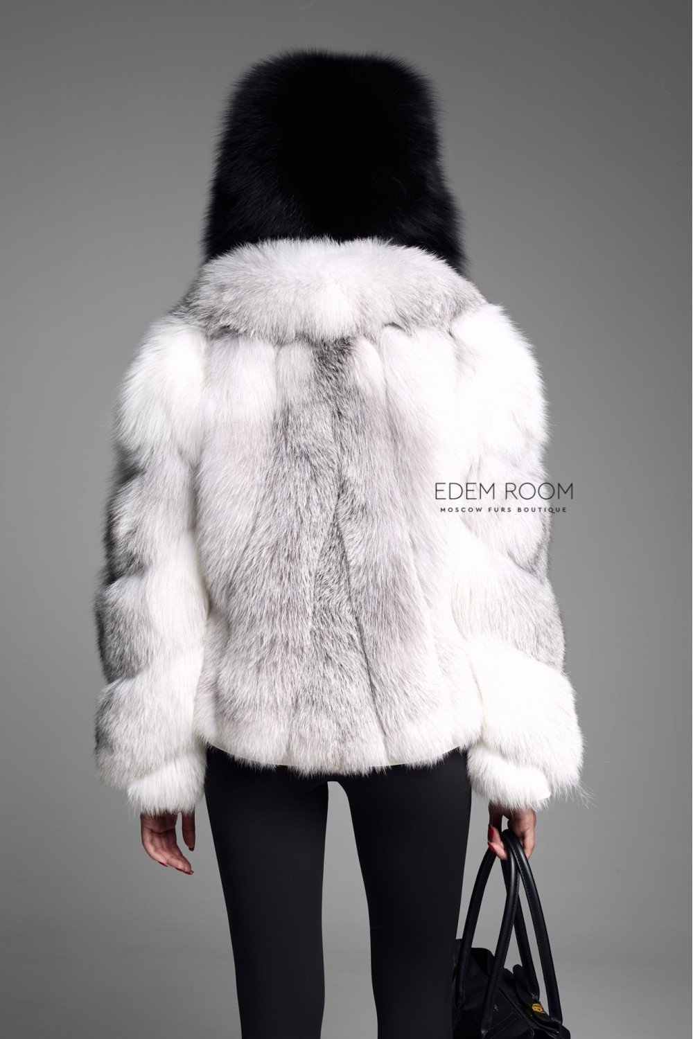 Меховая шапка - ушанка