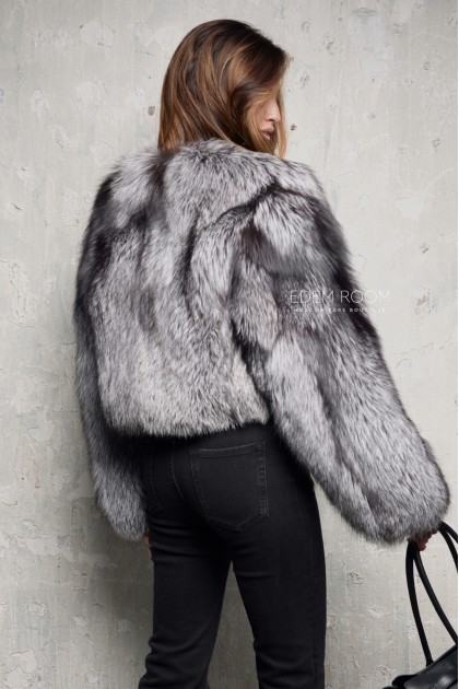 укороченная шубка из чернобурой лисы