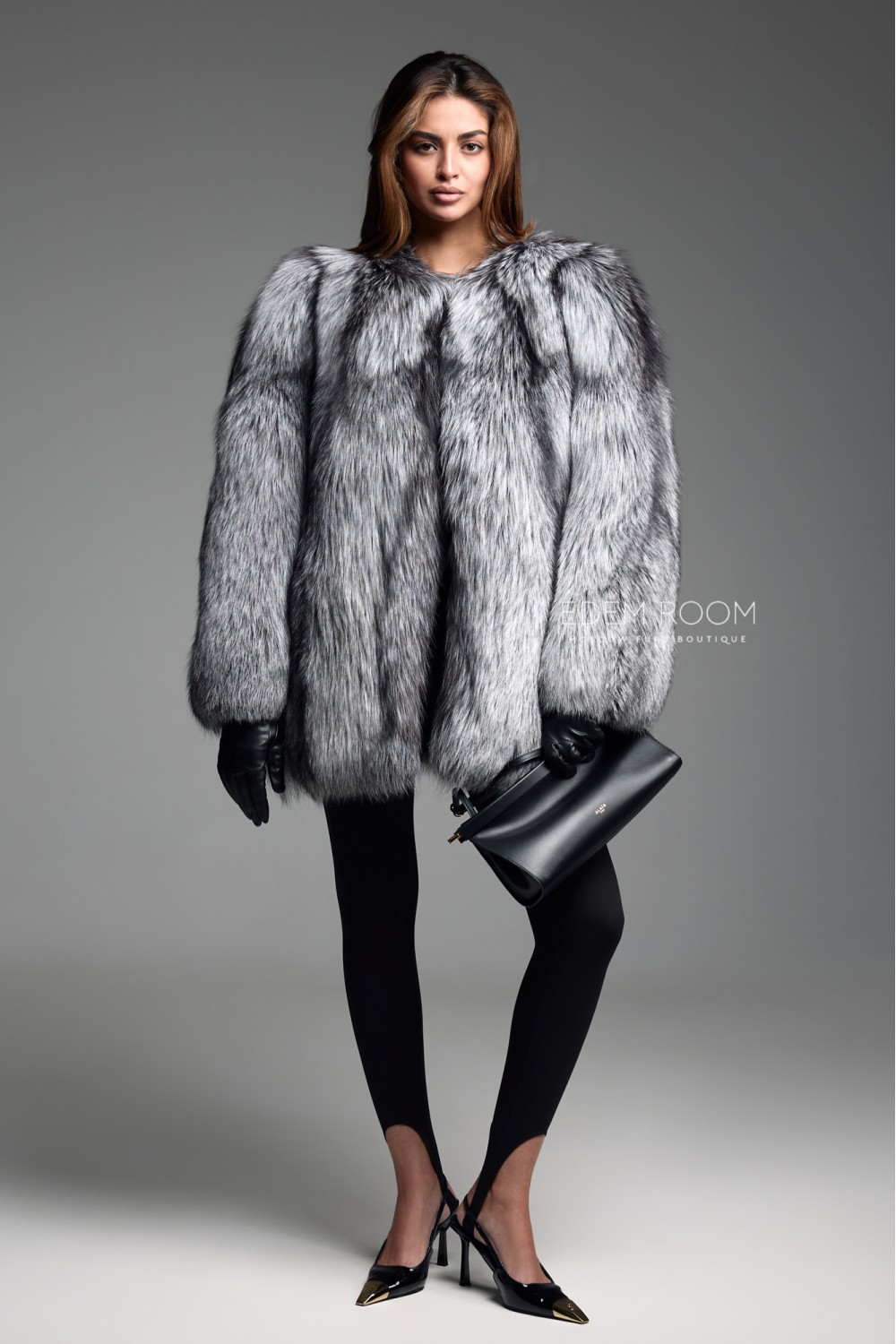 Шуба из чернобурой лисы без воротника