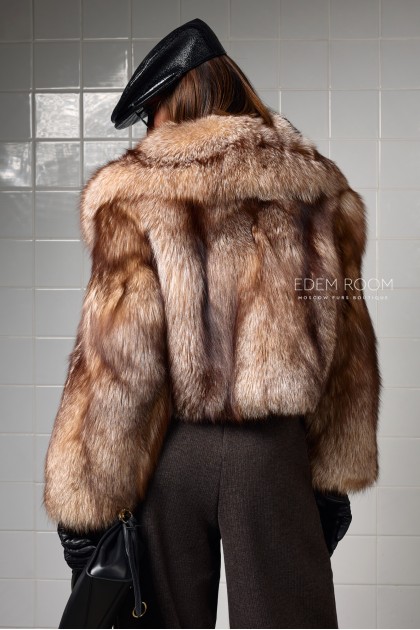 меховая куртка из лисы