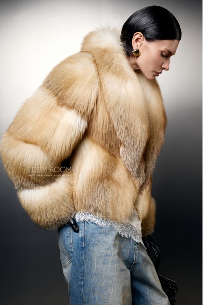 короткая шуба из финской лисы