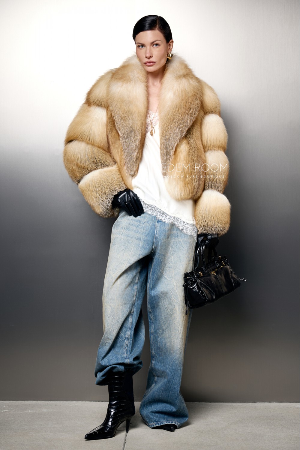 короткая шуба из финской лисы