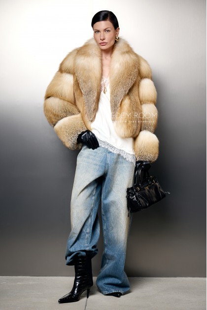 короткая шуба из финской лисы