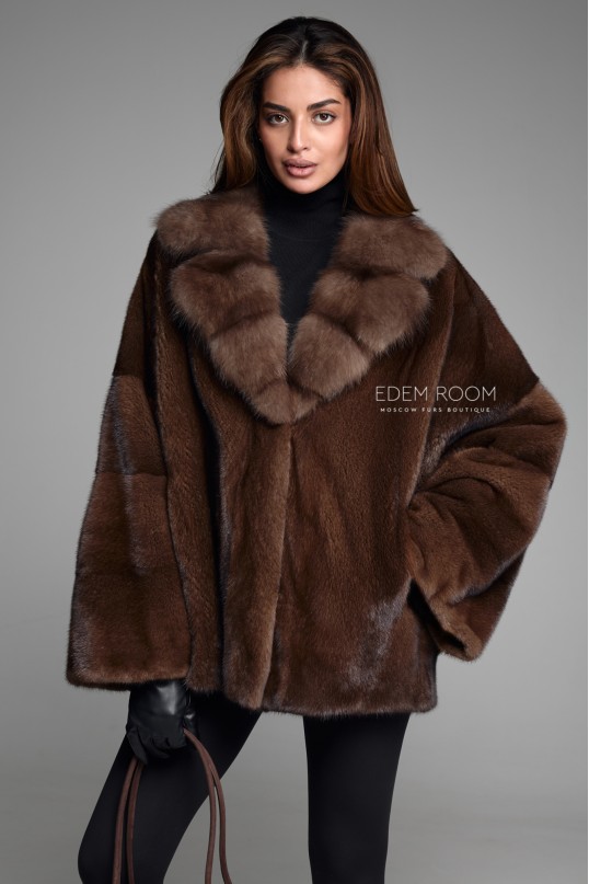 норковая куртка с воротником из куницы