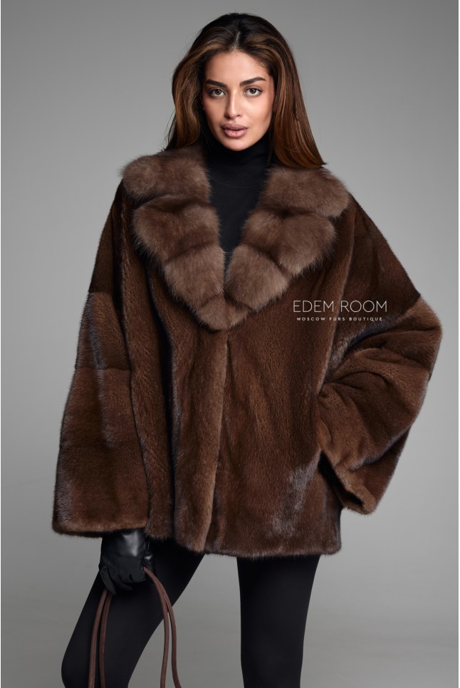 норковая куртка с воротником из куницы