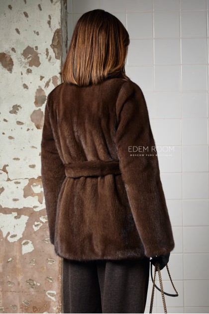 короткая шуба из норки под пояс