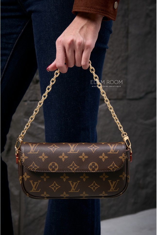 маленькая сумка LOUIS VUITTON