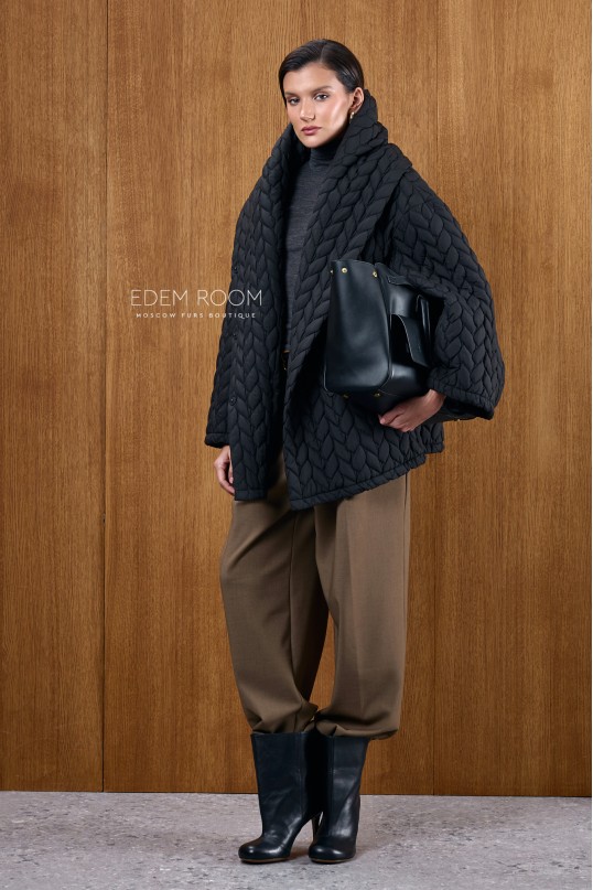 Утеплённая куртка на запах