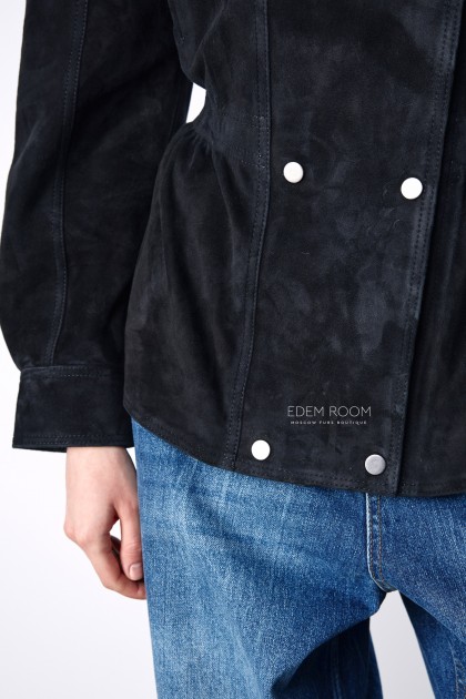 чёрная куртка из замшевой кожи