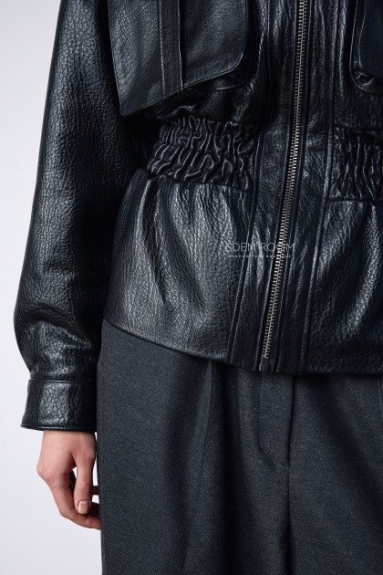 кожаная куртка