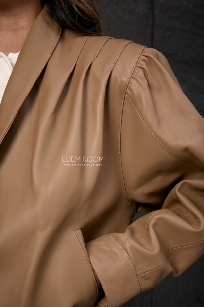 стильная кожаная куртка