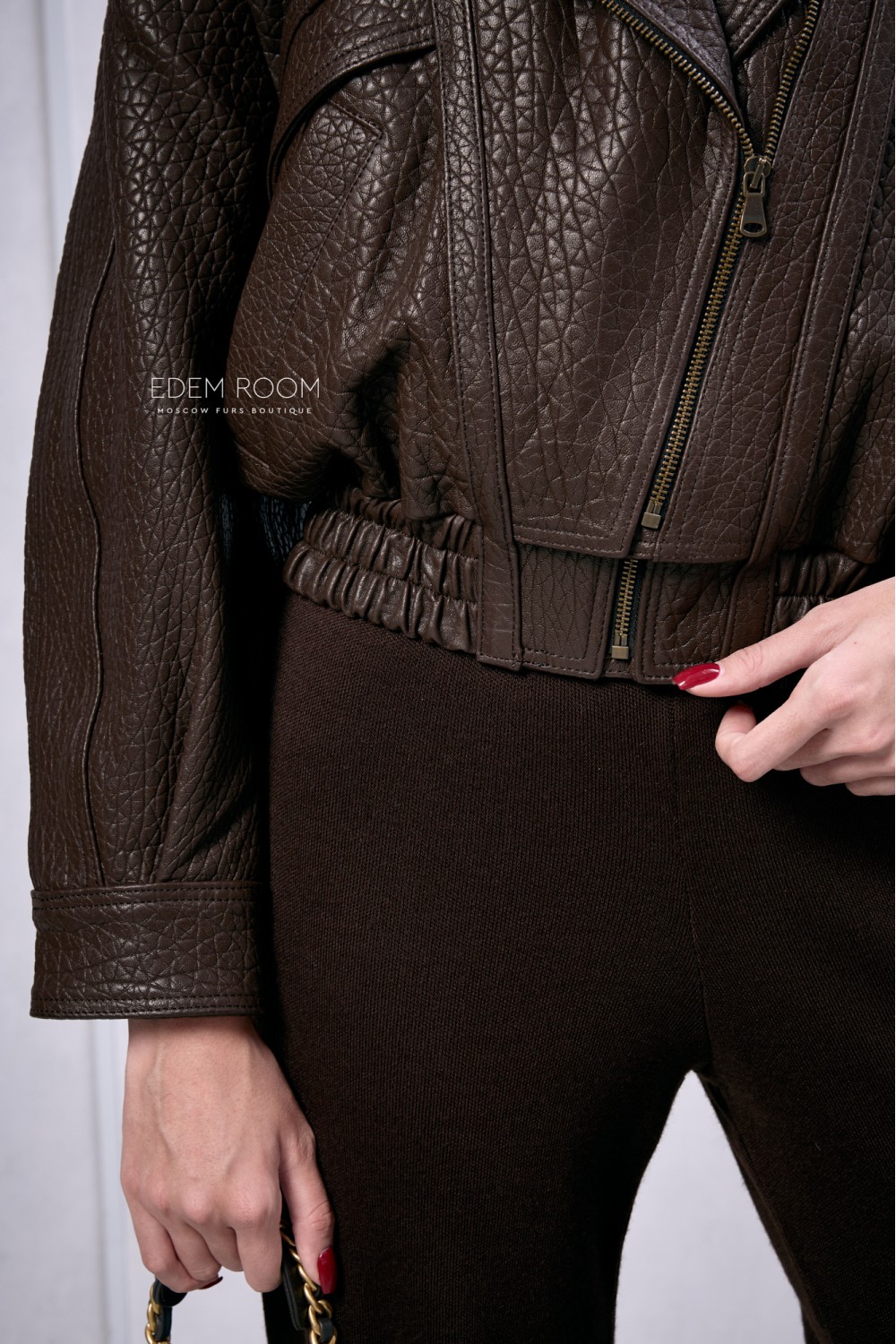 кожаная куртка