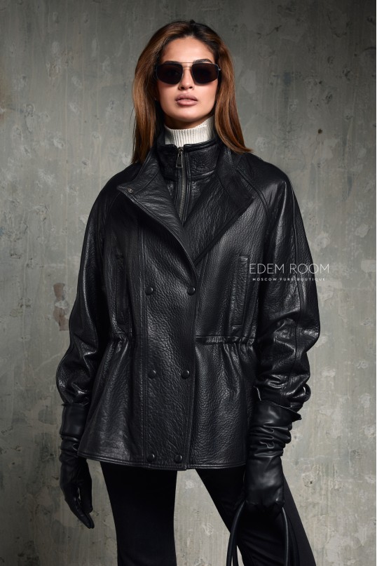 Удлинённая кожаная куртка