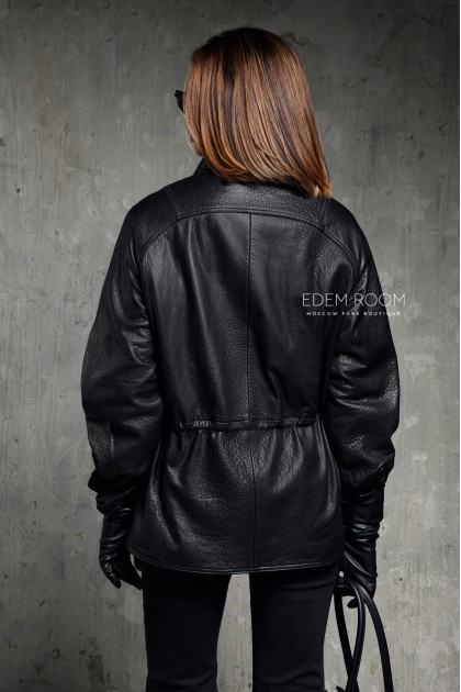 Удлинённая кожаная куртка